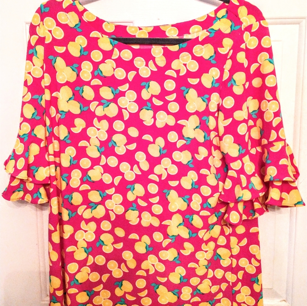 Pappagallo knit blouse size large